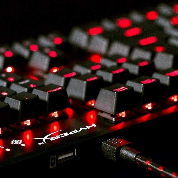 Alloy fps. Клавиатура ХАЙПЕР Икс Alloy fps Pro. HYPERX Alloy fps Pro White. HYPERX Alloy fps Tournament Edition (Red). Alloy fps RGB HYPERX 87%.